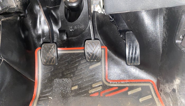 2022 Maruti S PRESSO VXI (O), Petrol, Manual, 36,957 km, Pedals