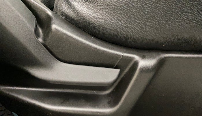 2020 Maruti New Wagon-R ZXI 1.2, Petrol, Manual, 28,545 km, Driver Side Adjustment Panel