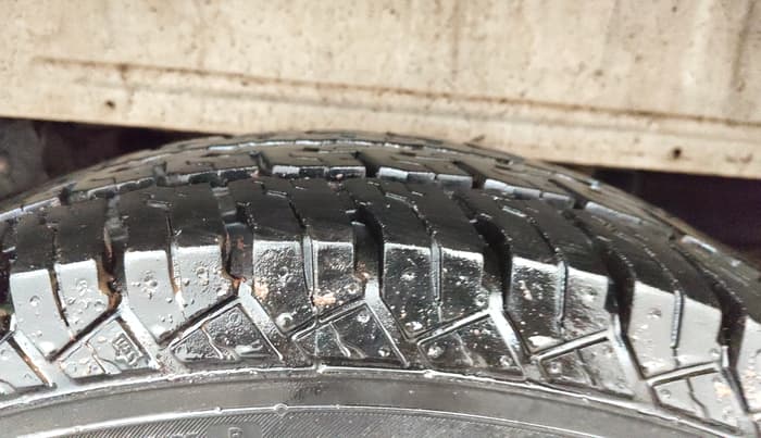 2020 Mahindra Bolero B6, Diesel, Manual, 72,473 km, Left Rear Tyre Tread