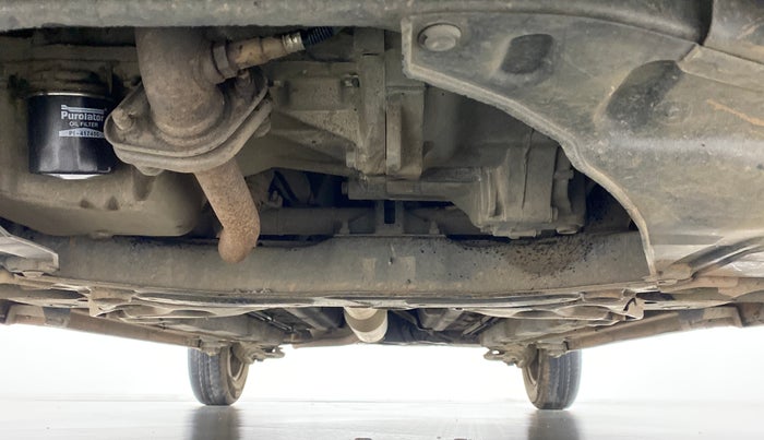 2015 Maruti Swift VXI D, Petrol, Manual, 43,301 km, Front Underbody