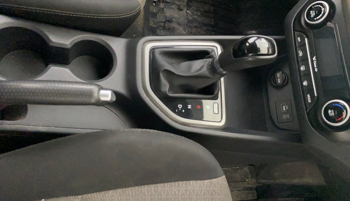 2018 Hyundai Creta SX PLUS AT 1.6 PETROL, Petrol, Automatic, 33,321 km, Gear Lever