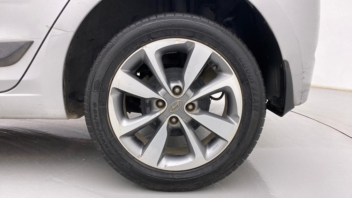 2016 Hyundai Elite i20 ASTA 1.2, Petrol, Manual, 53,193 km, Left Rear Wheel