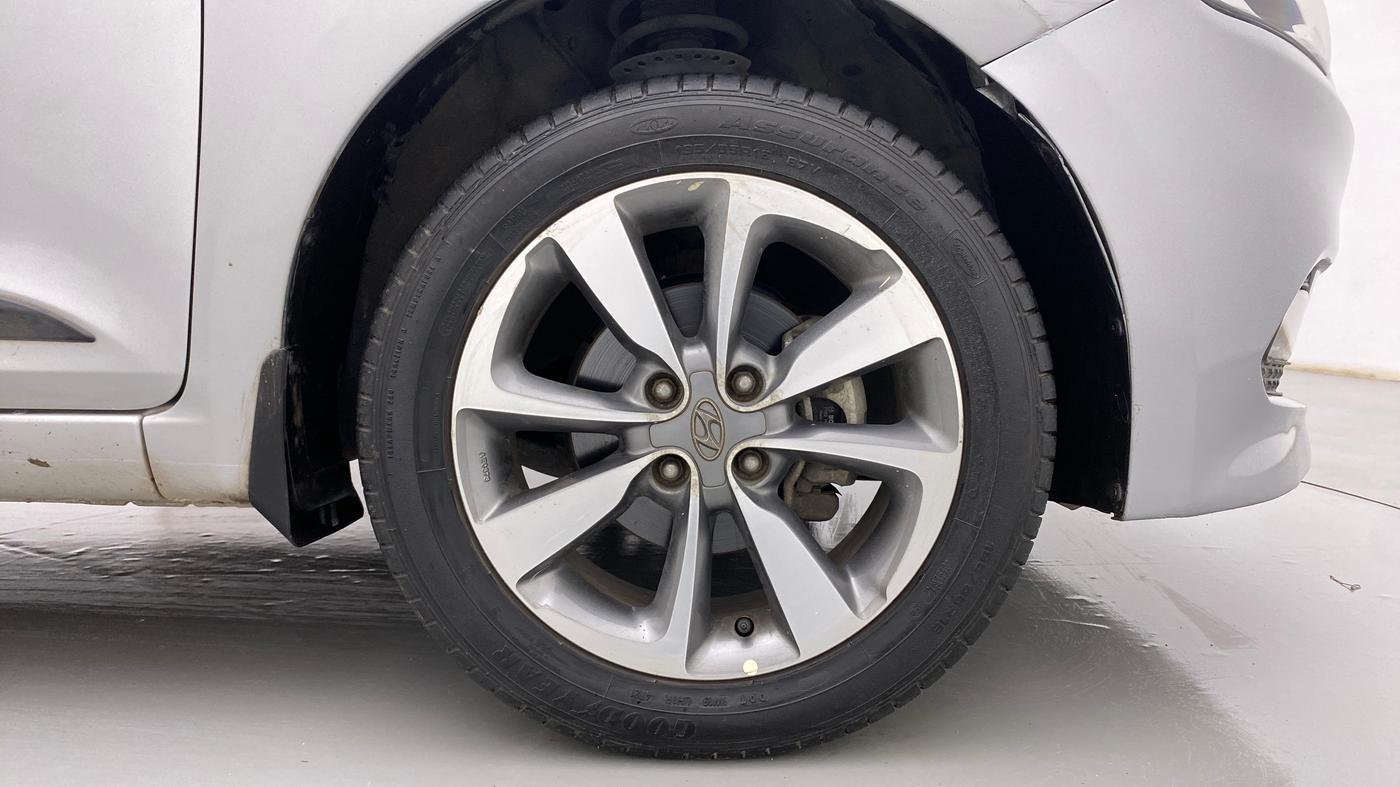 2016 Hyundai Elite i20 ASTA 1.2, Petrol, Manual, 53,193 km, Right Front Wheel