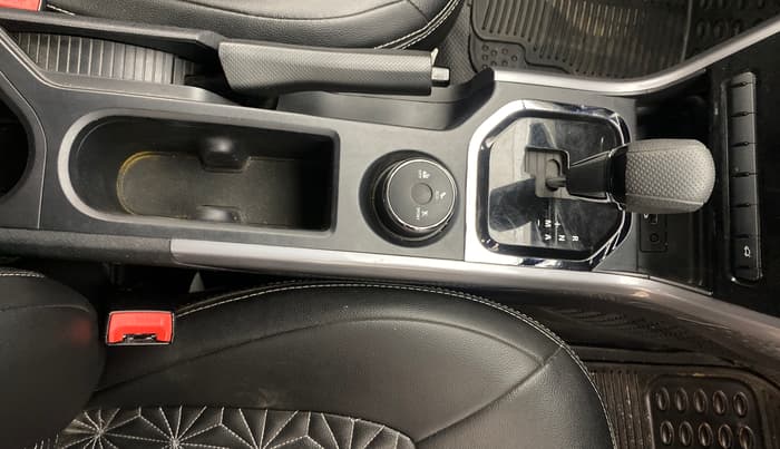 2021 Tata NEXON XMA PETROL, Petrol, Automatic, 18,027 km, Gear Lever