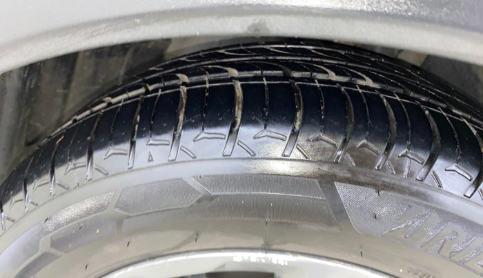 2019 Ford FREESTYLE TITANIUM PLUS 1.2 PETROL, Petrol, Manual, 58,855 km, Right Front Tyre Tread