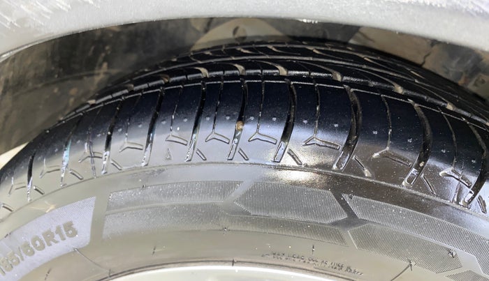 2019 Ford FREESTYLE TITANIUM PLUS 1.2 PETROL, Petrol, Manual, 58,855 km, Left Front Tyre Tread