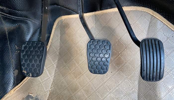 2020 Tata Tiago XZ PETROL, Petrol, Manual, 1,38,921 km, Pedals