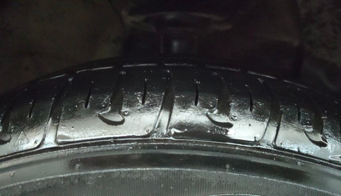 2017 Hyundai Grand i10 ASTA 1.2 KAPPA VTVT, Petrol, Manual, 47,722 km, Right Front Tyre Tread