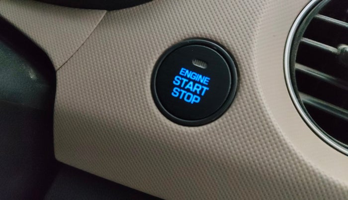 2017 Hyundai Grand i10 ASTA 1.2 KAPPA VTVT, Petrol, Manual, 47,722 km, Keyless Start/ Stop Button