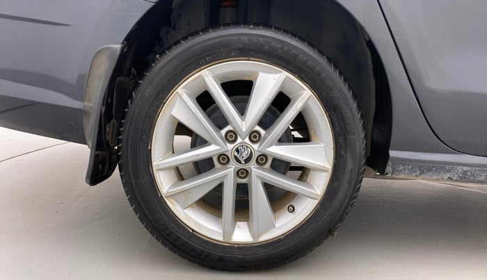 2018 Skoda Rapid STYLE 1.5 TDI AT, Diesel, Automatic, 71,875 km, Right Rear Wheel