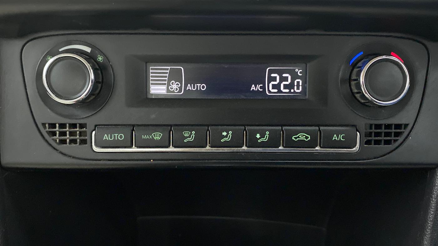 2018 Skoda Rapid STYLE 1.5 TDI AT, Diesel, Automatic, 71,875 km, Automatic Climate Control