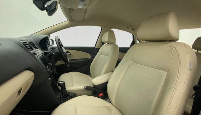 2018 Skoda Rapid STYLE 1.5 TDI AT, Diesel, Automatic, 71,875 km, Right Side Front Door Cabin