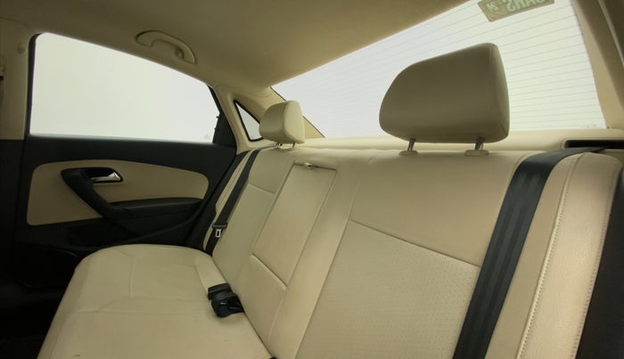 2018 Skoda Rapid STYLE 1.5 TDI AT, Diesel, Automatic, 71,875 km, Right Side Rear Door Cabin