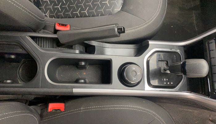 2021 Tata NEXON XMA SUNROOF PETROL, Petrol, Automatic, 38,695 km, Gear Lever