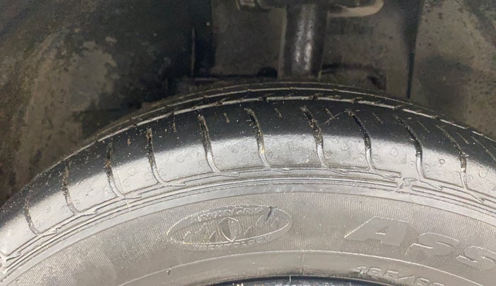 2021 Tata NEXON XMA SUNROOF PETROL, Petrol, Automatic, 38,695 km, Left Front Tyre Tread