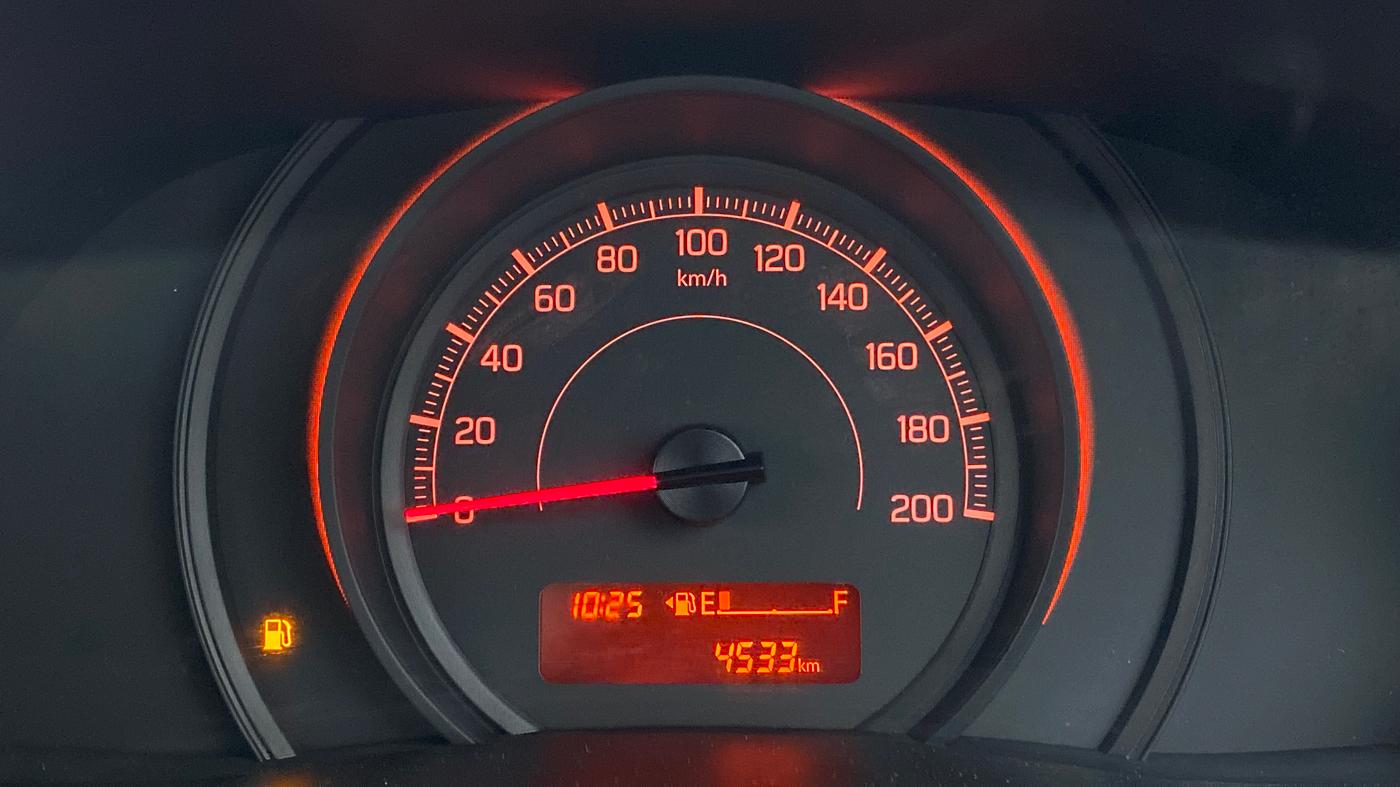 2020 Maruti Swift LXI D, Petrol, Manual, 4,556 km, Odometer Image