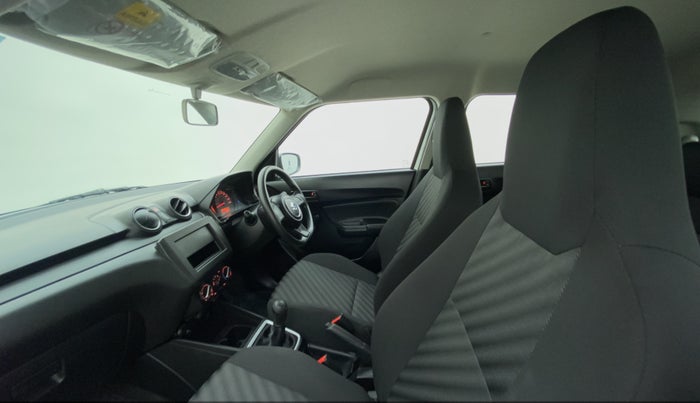 2020 Maruti Swift LXI D, Petrol, Manual, 4,556 km, Right Side Front Door Cabin