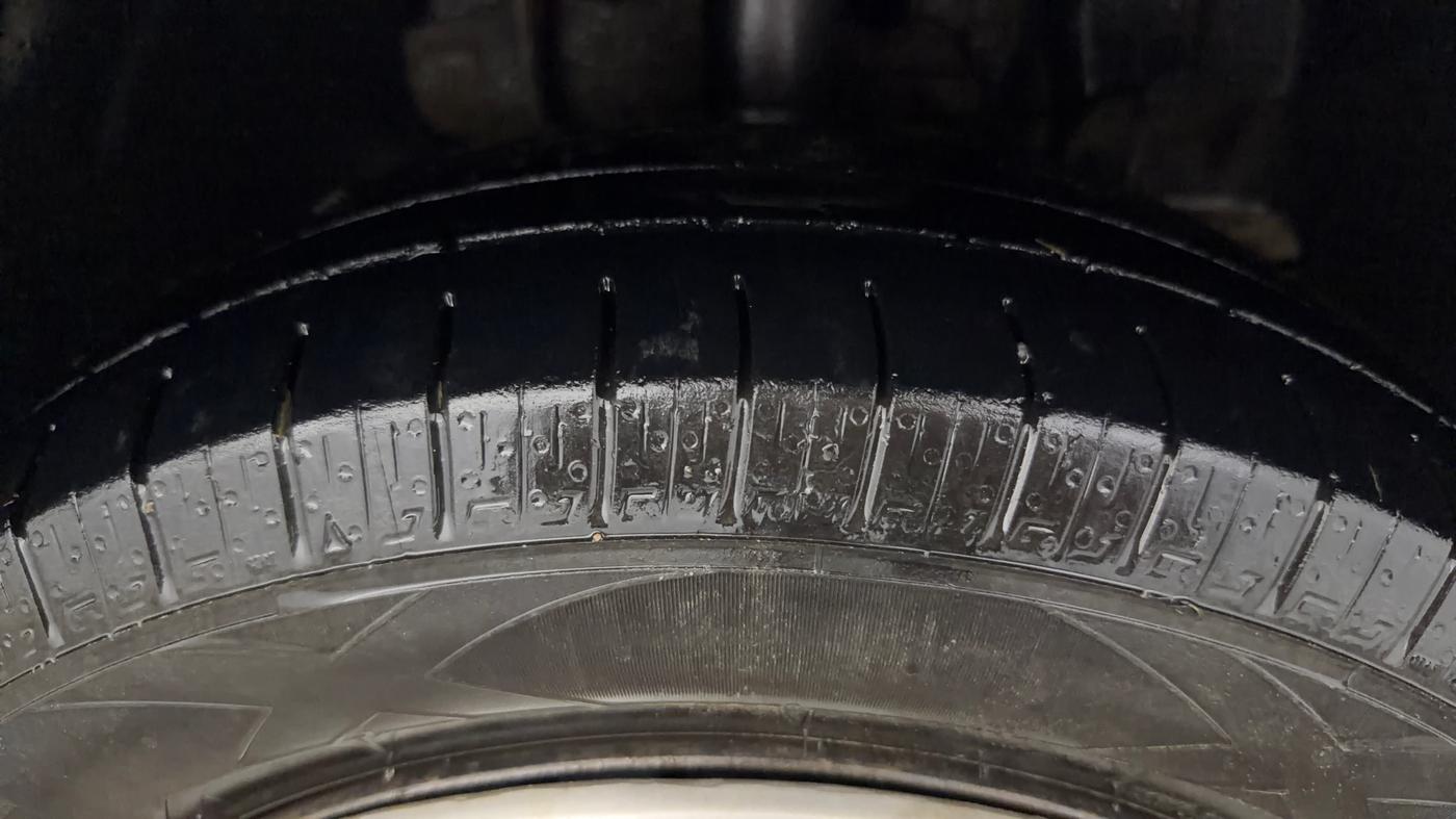 2019 Tata Tiago XT PETROL, CNG, Manual, 89,491 km, Right Front Tyre Tread