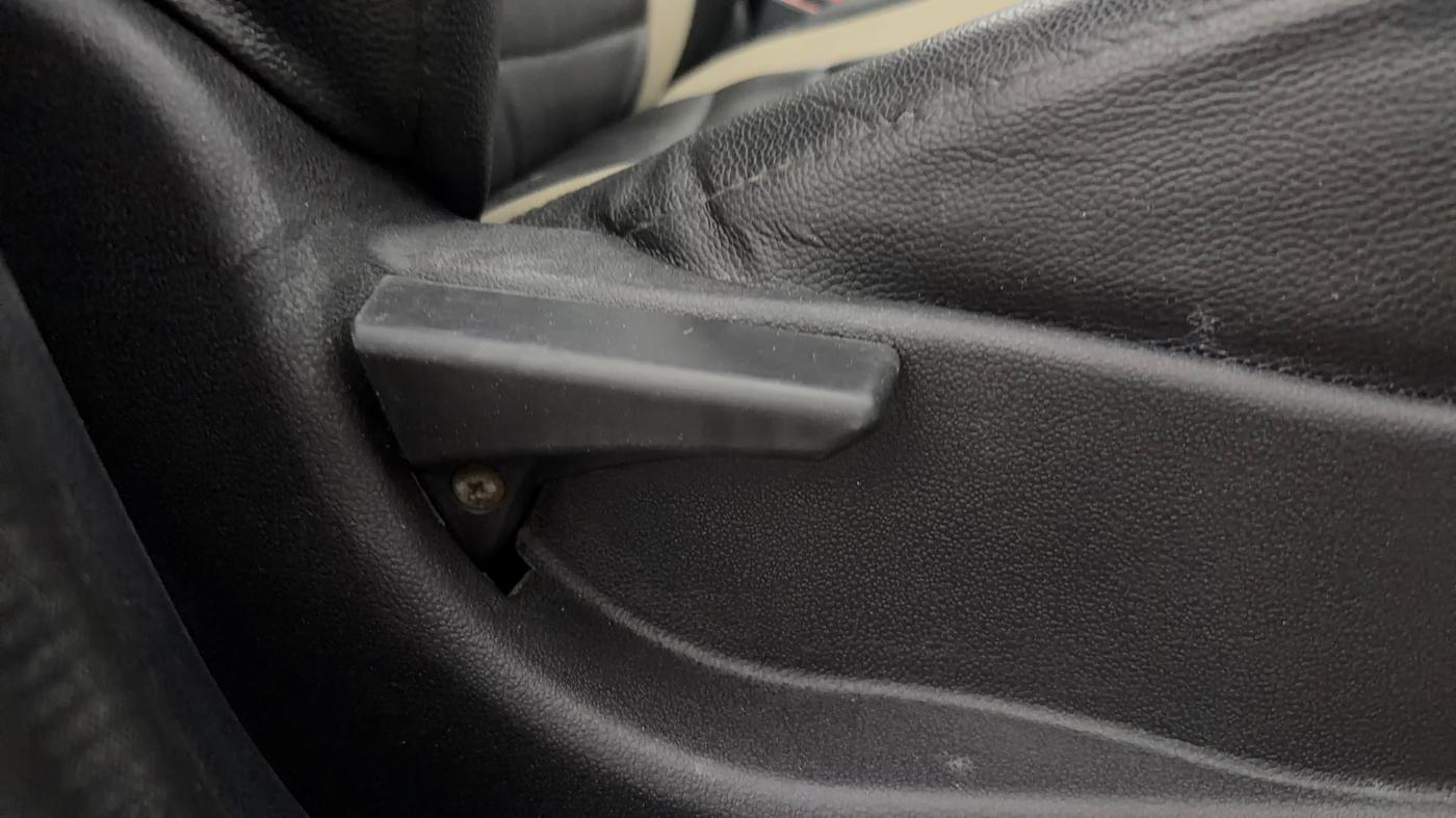 2019 Tata Tiago XT PETROL, CNG, Manual, 89,491 km, Driver Side Adjustment Panel