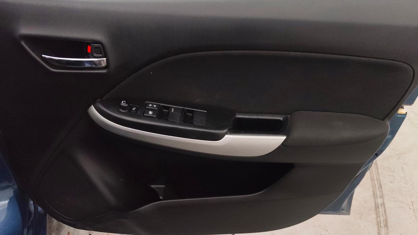 2018 Maruti Baleno DELTA PETROL 1.2, Petrol, Manual, 38,093 km, Driver Side Door Panels Control