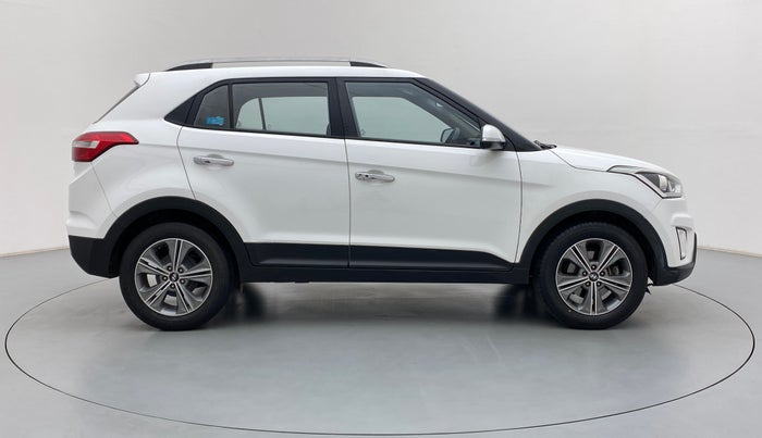 2016 Hyundai Creta 1.6 SX PLUS AUTO PETROL, Petrol, Automatic, 40,340 km, Right Side View