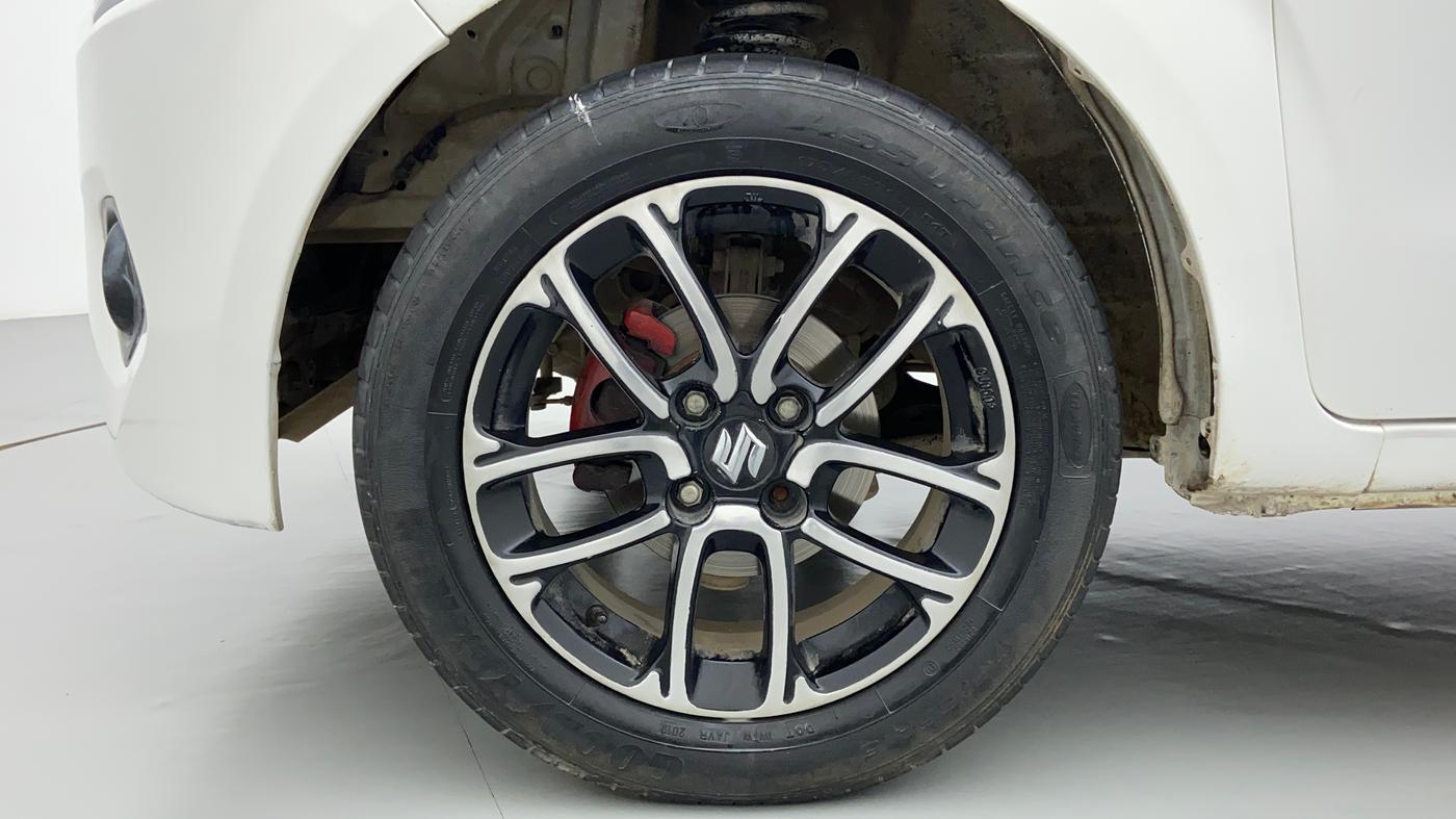 2021 Maruti New Wagon-R LXI 1.0, Petrol, Manual, 36,279 km, Left Front Wheel