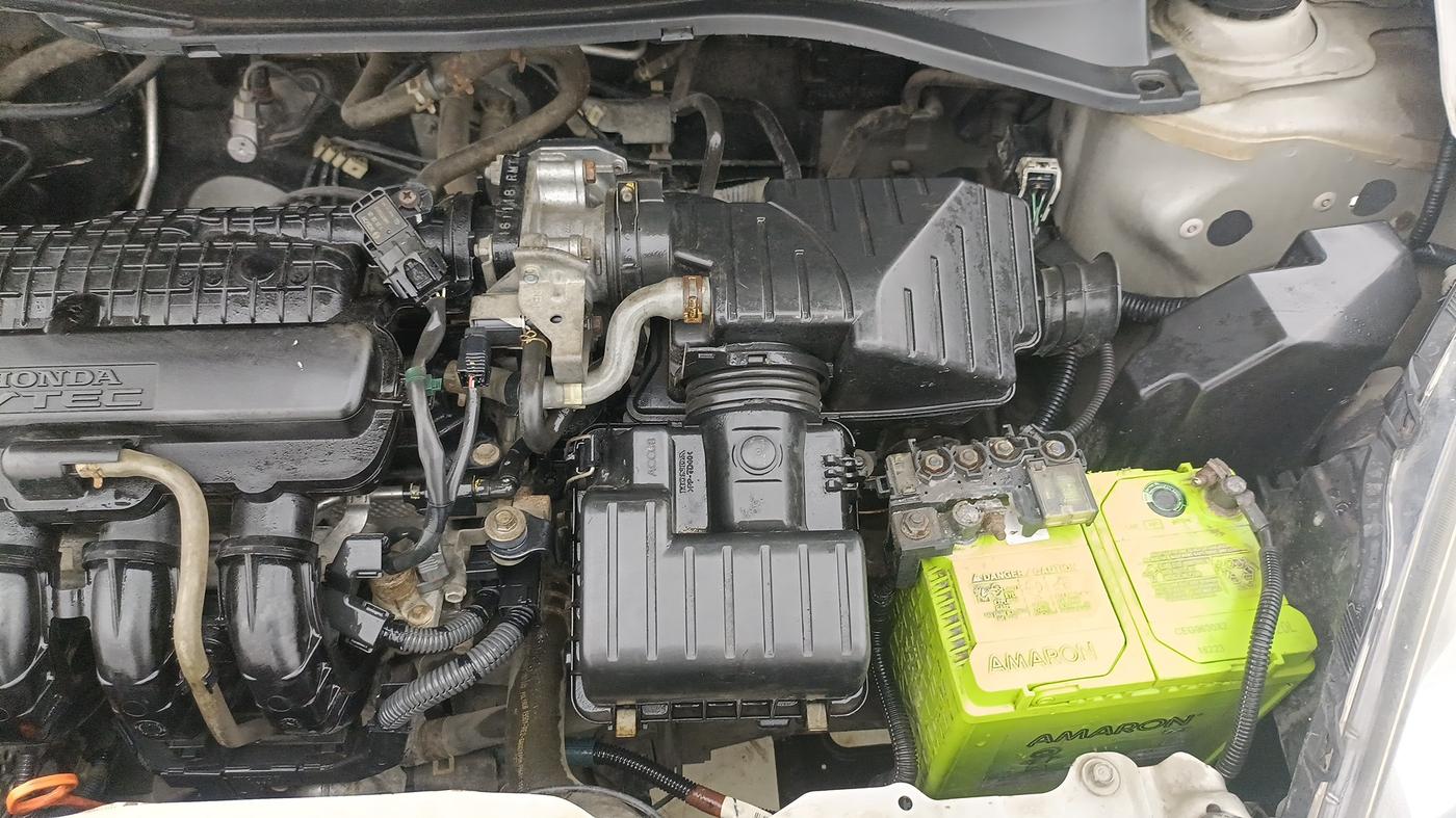 2017 Honda Brio VX MT, Petrol, Manual, 57,511 km, Engine View - Left