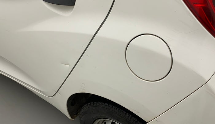 2017 Hyundai Eon ERA +, Petrol, Manual, 74,366 km, Left quarter panel - Minor scratches
