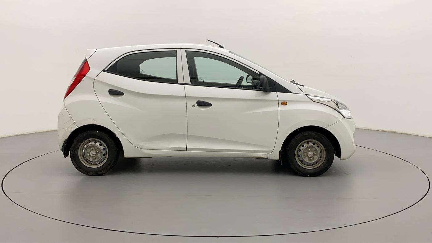 2017 Hyundai Eon ERA +, Petrol, Manual, 74,366 km, Right Side View