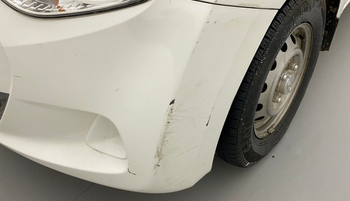 2017 Hyundai Eon ERA +, Petrol, Manual, 74,366 km, Front bumper - Minor scratches