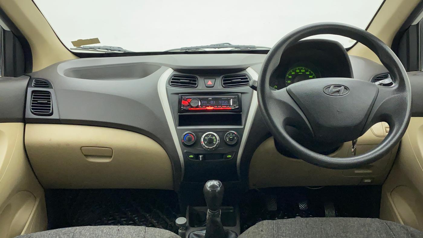 2017 Hyundai Eon ERA +, Petrol, Manual, 74,366 km, Dashboard