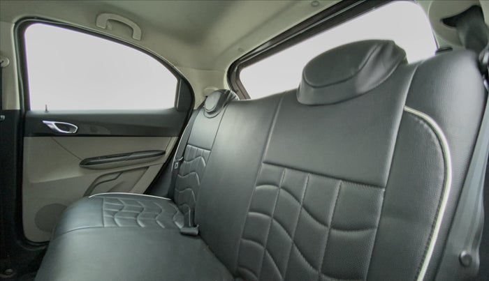 2017 Tata Tiago XZA 1.2 REVOTRON, Petrol, Automatic, 73,416 km, Right Side Rear Door Cabin