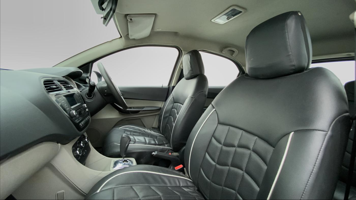 2017 Tata Tiago XZA 1.2 REVOTRON, Petrol, Automatic, 73,416 km, Right Side Front Door Cabin