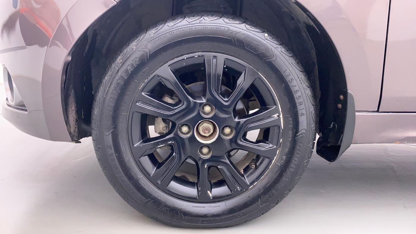 2017 Tata Tiago XZA 1.2 REVOTRON, Petrol, Automatic, 73,416 km, Left Front Wheel