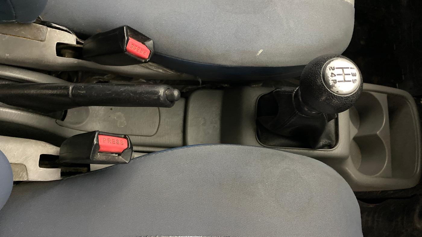 2014 Maruti Alto K10 VXI, Petrol, Manual, 75,907 km, Gear Lever