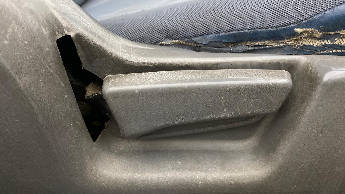 2014 Maruti Alto K10 VXI, Petrol, Manual, 75,907 km, Driver Side Adjustment Panel