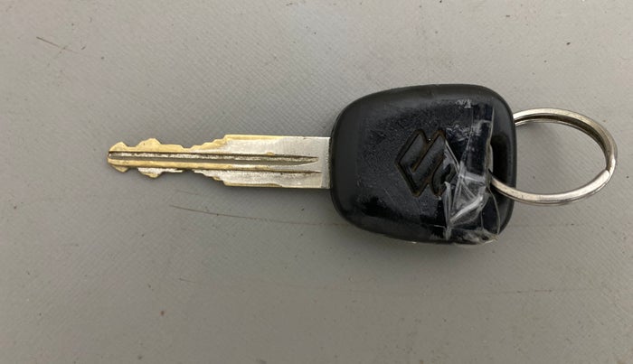 2014 Maruti Alto K10 VXI, Petrol, Manual, 75,907 km, Key Close Up