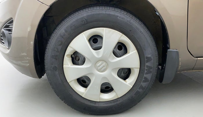2013 Maruti Ritz VXI, Petrol, Manual, 26,985 km, Left Front Wheel