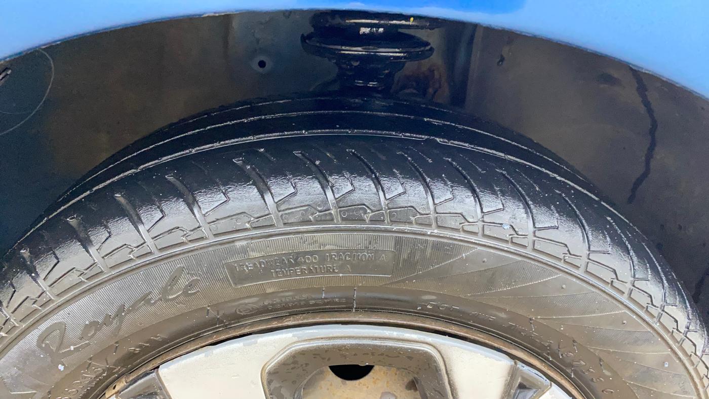 2018 Maruti IGNIS DELTA 1.2, Petrol, Manual, 1,33,362 km, Right Front Tyre Tread