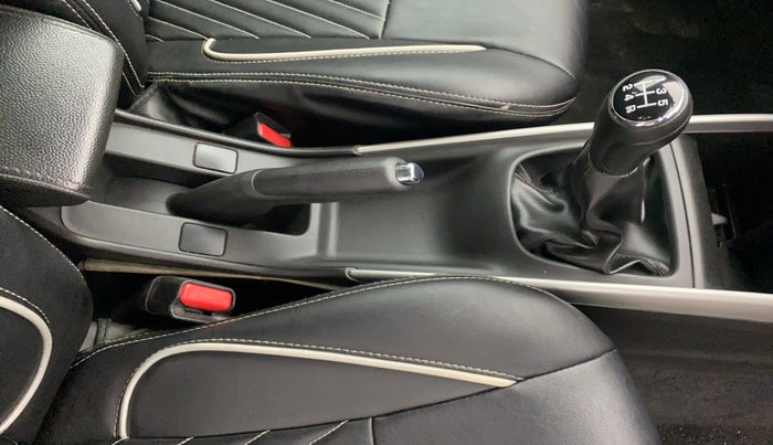 2018 Maruti Baleno ZETA PETROL 1.2, Petrol, Manual, 65,536 km, Gear Lever