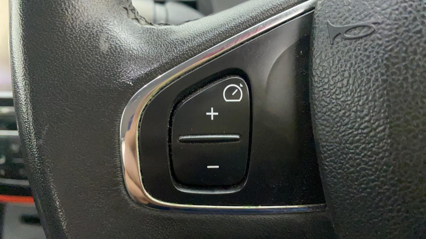 2018 Renault Captur RXT PETROL, Petrol, Manual, 35,829 km, Adaptive Cruise Control