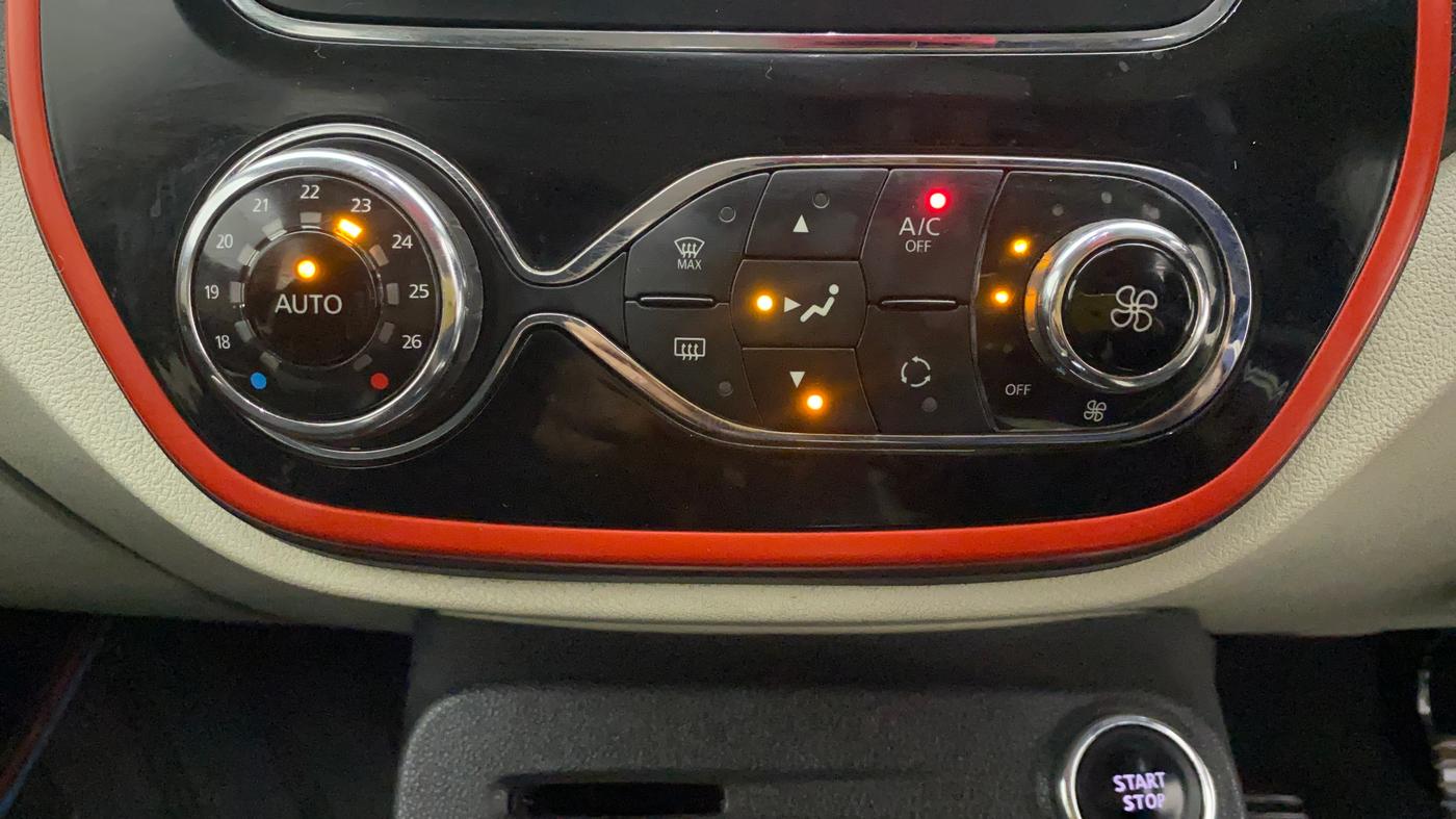 2018 Renault Captur RXT PETROL, Petrol, Manual, 35,829 km, Automatic Climate Control