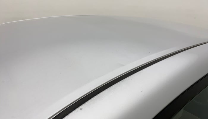 2010 Toyota Corolla Altis G PETROL, Petrol, Manual, 70,184 km, Roof - Slightly dented