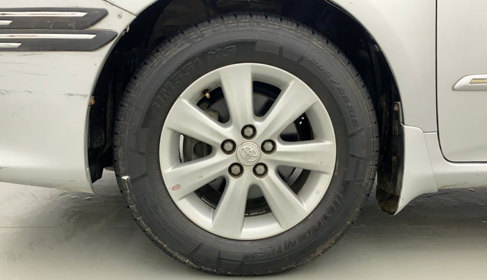 2010 Toyota Corolla Altis G PETROL, Petrol, Manual, 70,184 km, Left Front Wheel