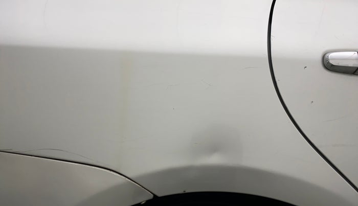 2010 Toyota Corolla Altis G PETROL, Petrol, Manual, 70,184 km, Right quarter panel - Minor scratches