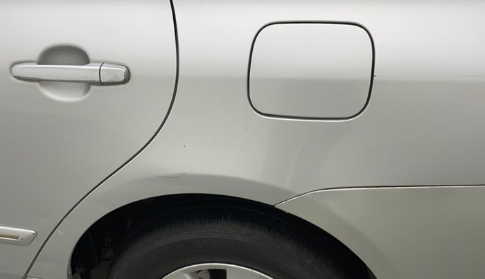 2010 Toyota Corolla Altis G PETROL, Petrol, Manual, 70,184 km, Left quarter panel - Slightly dented