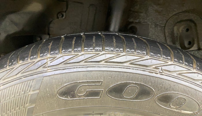 2018 Tata NEXON XZA PLUS PETROL, Petrol, Automatic, 39,739 km, Right Rear Tyre Tread