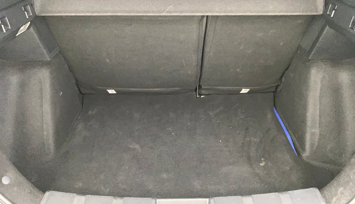 2018 Tata NEXON XZA PLUS PETROL, Petrol, Automatic, 39,739 km, Boot Inside