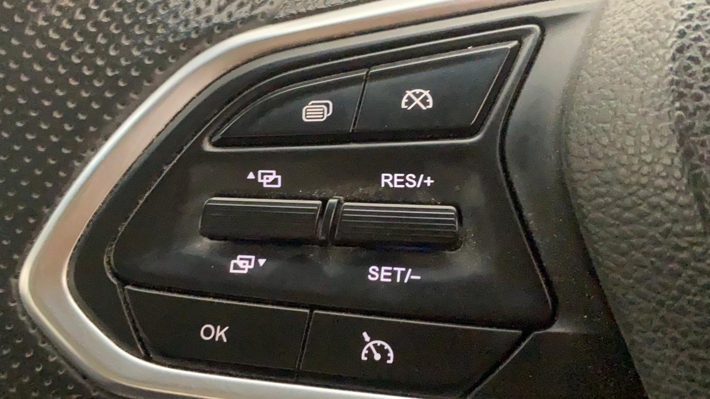 2019 MG HECTOR SHARP 2.0 DIESEL, Diesel, Manual, 96,699 km, Adaptive Cruise Control