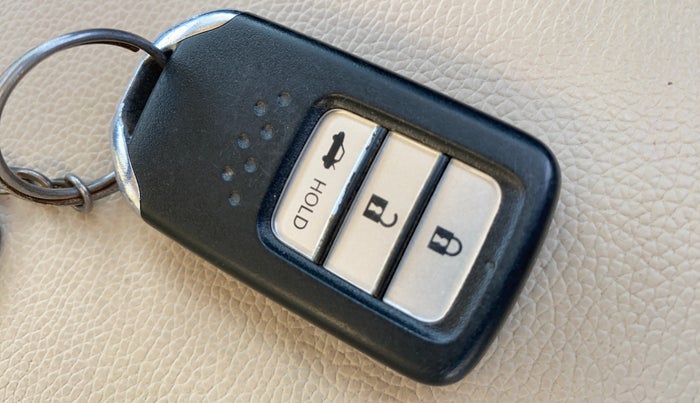 2022 Honda City 1.5L I-VTEC V MT 5TH GEN, Petrol, Manual, 55,466 km, Key Close Up